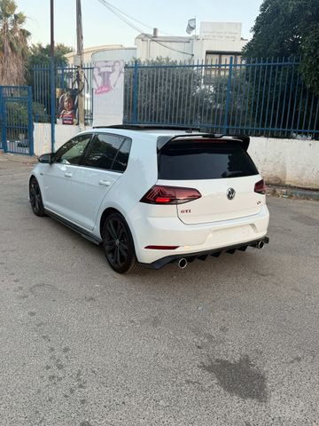 פולקסווגן גולף