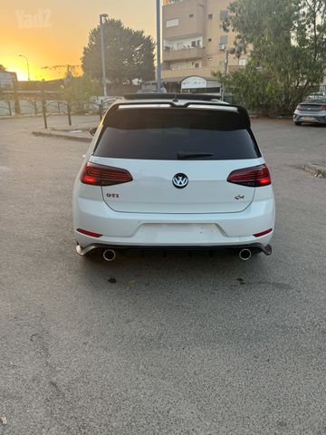 פולקסווגן גולף