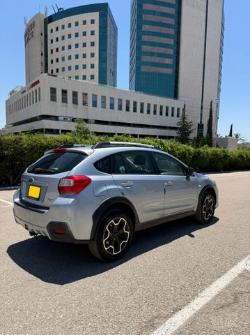 סובארו XV