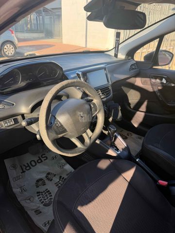פיג'ו 208