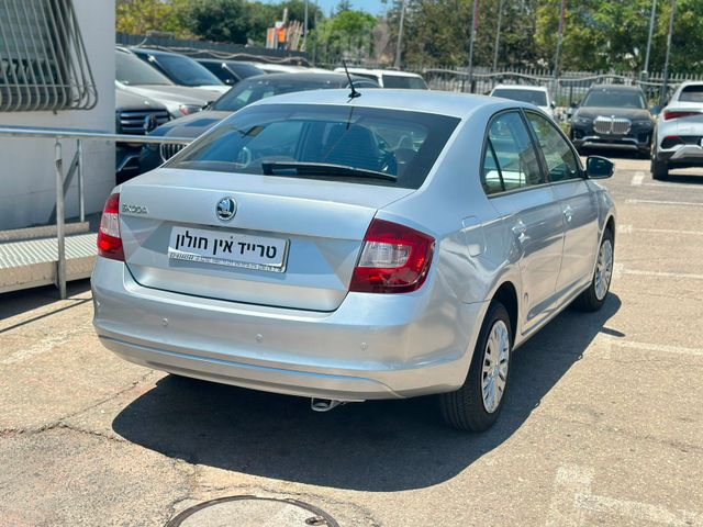 סקודה ראפיד
