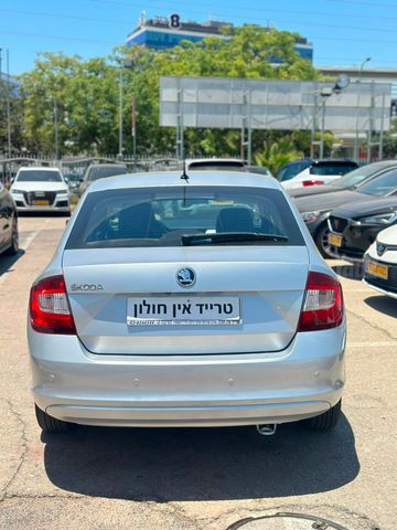 סקודה ראפיד