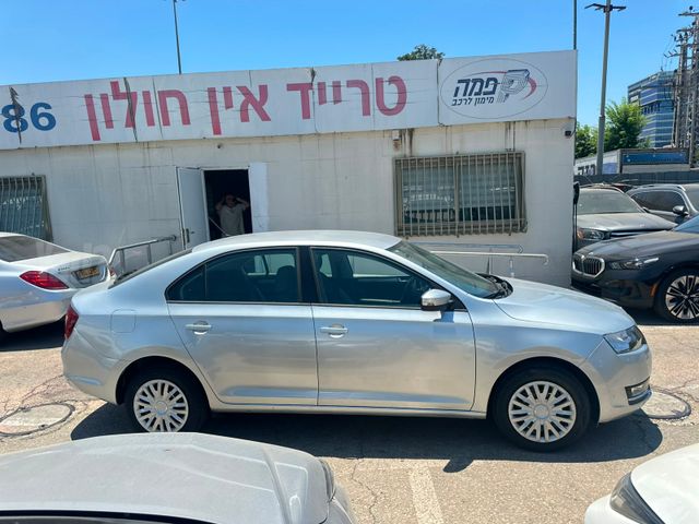 סקודה ראפיד