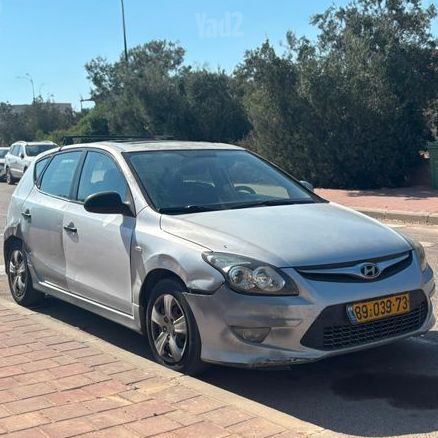 יונדאי i30