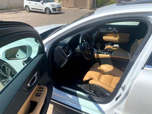 וולוו S60