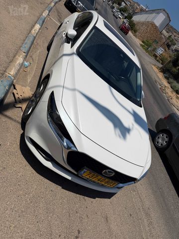 מאזדה 3