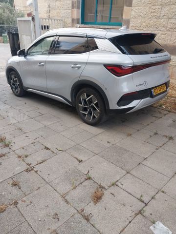 בי.ווי.די אטו 3