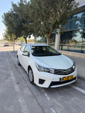 מודעת רכב טויוטה קורולה