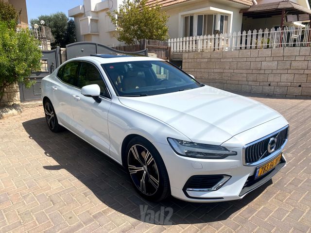 וולוו S60