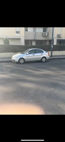 יונדאי אקסנט i25