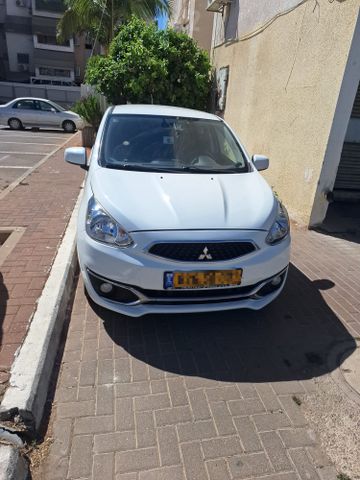 מיצובישי ספייס סטאר
