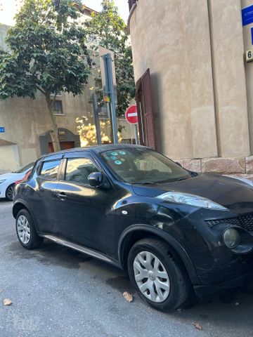 ניסאן ג'וק