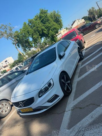וולוו S60