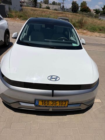 יונדאי איוניק 5