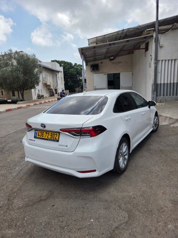 טויוטה קורולה