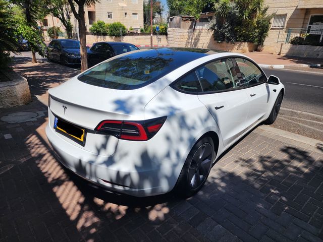 טסלה מודל 3