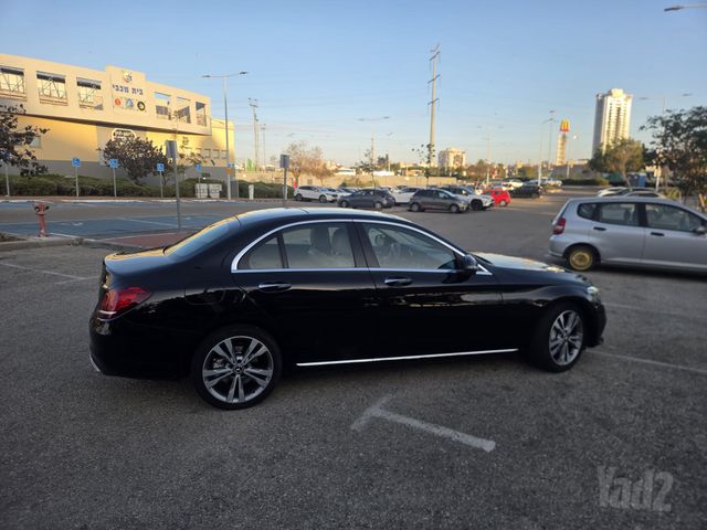 מרצדס-בנץ C-class