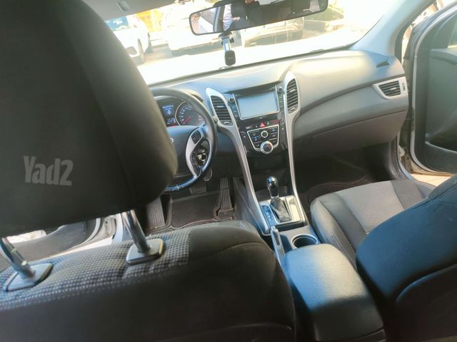 יונדאי i30