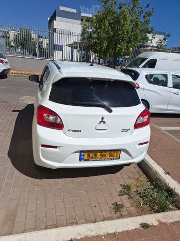 מיצובישי ספייס סטאר