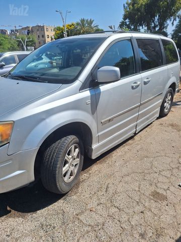 קרייזלר גראנד וויאג'ר