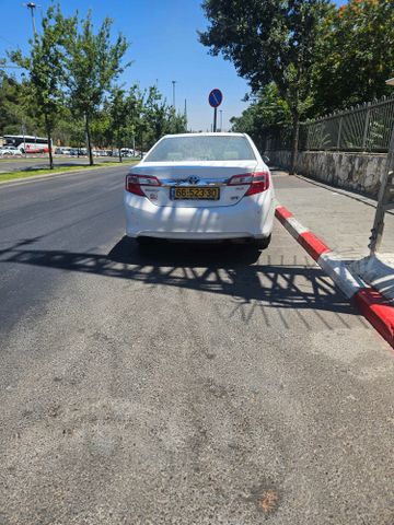 טויוטה קאמרי