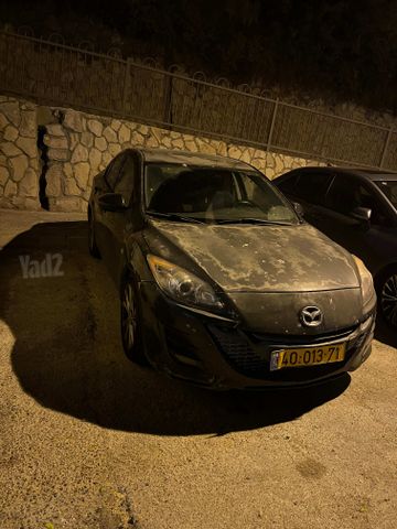 מודעת רכב מאזדה 3