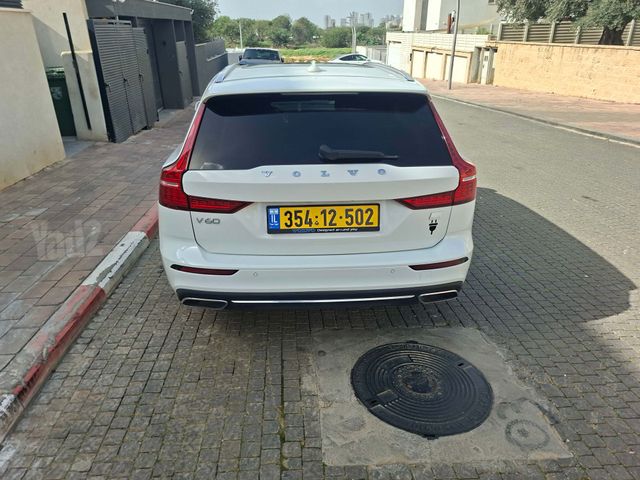 וולוו V60