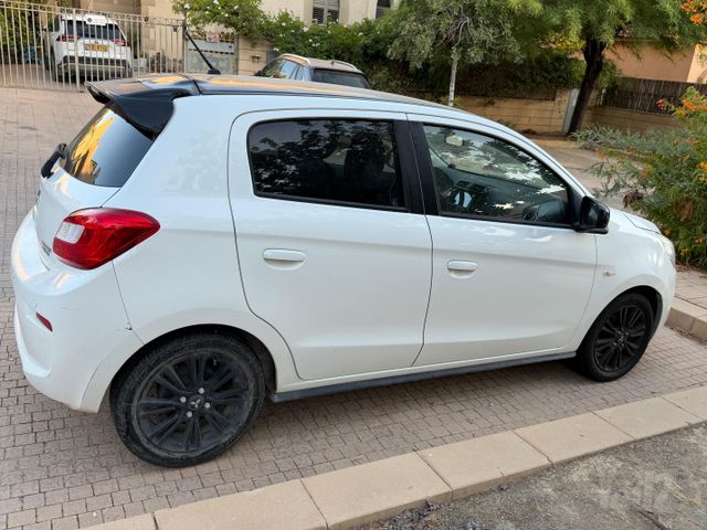 מיצובישי ספייס סטאר