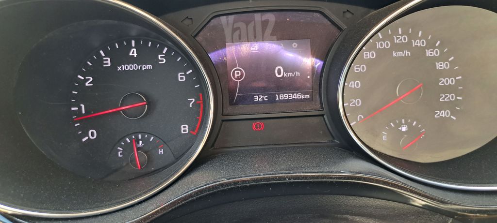 מודעת רכב קיה קרניבל