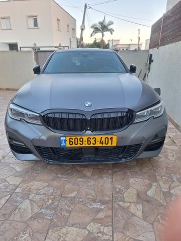 מודעת רכב ב מ וו סדרה 3