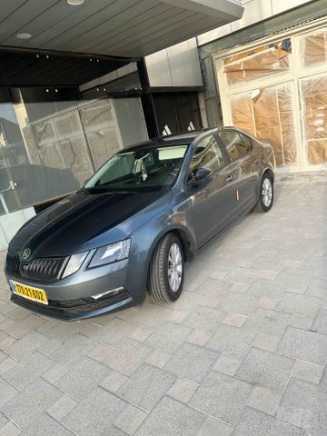 סקודה אוקטביה