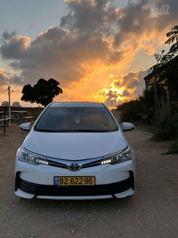 טויוטה קורולה