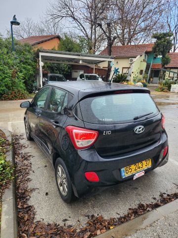 יונדאי i10
