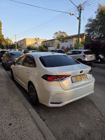 טויוטה קורולה