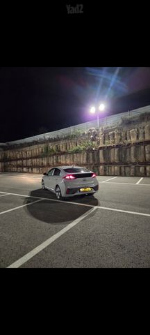 יונדאי איוניק