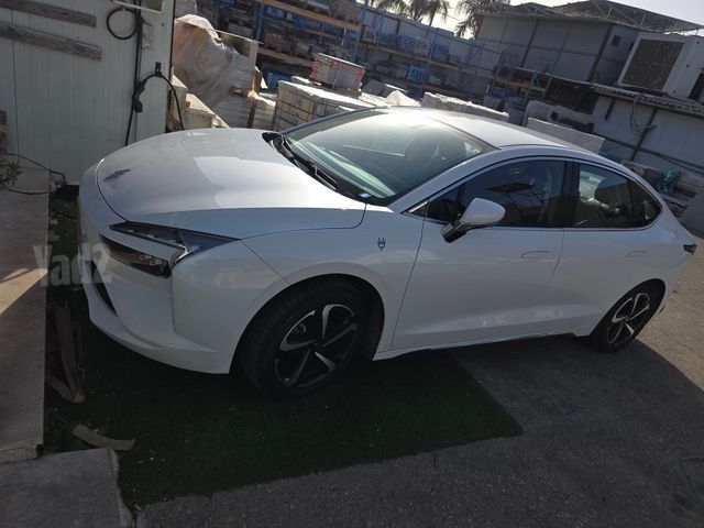 מודעת רכב אי.וי איזי Limo