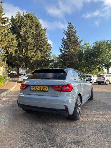 אאודי A1