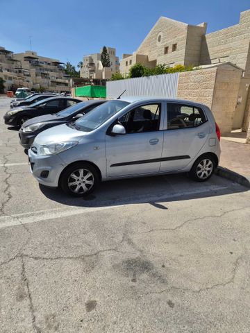 יונדאי i10