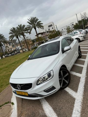 וולוו S60