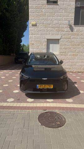 ג׳ילי Geometry C