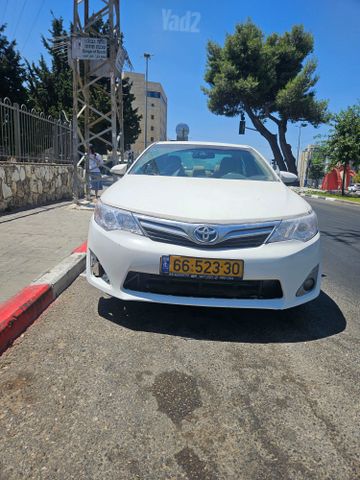 טויוטה קאמרי