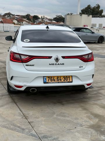 רנו מגאן