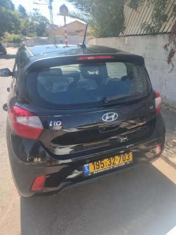 יונדאי i10