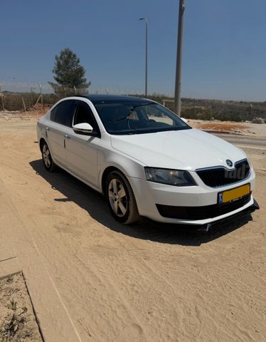 סקודה אוקטביה