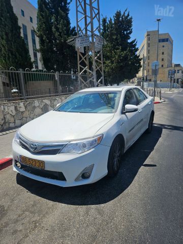 טויוטה קאמרי