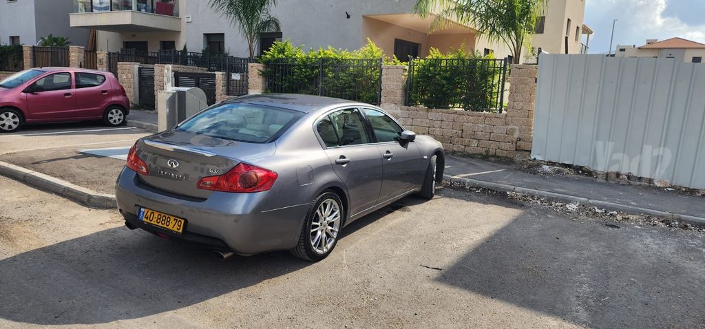 מודעת רכב אינפיניטי G37