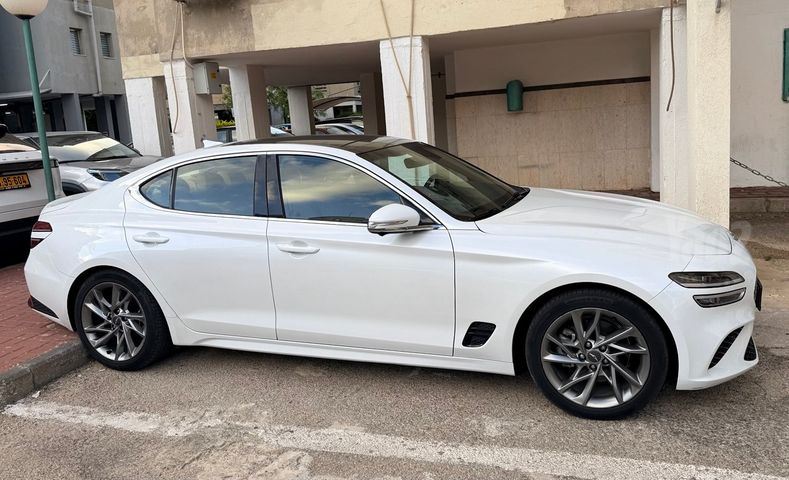 ג'נסיס G70