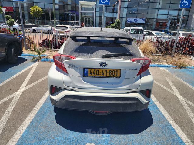 טויוטה C-HR