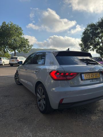 אאודי A1