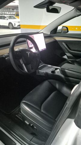 טסלה מודל 3